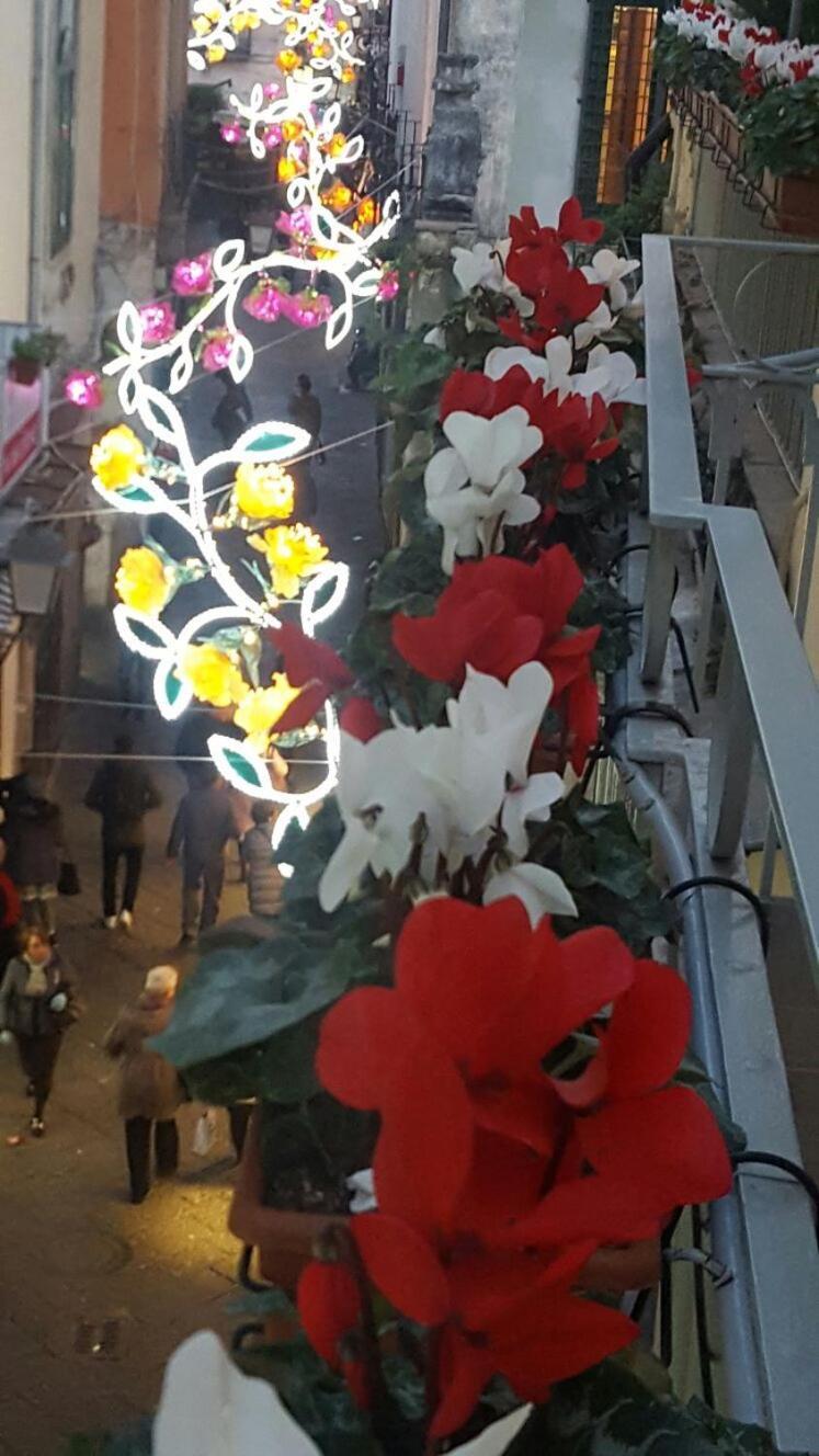 Boutique Apartment Al Duomo Σαλέρνο Εξωτερικό φωτογραφία