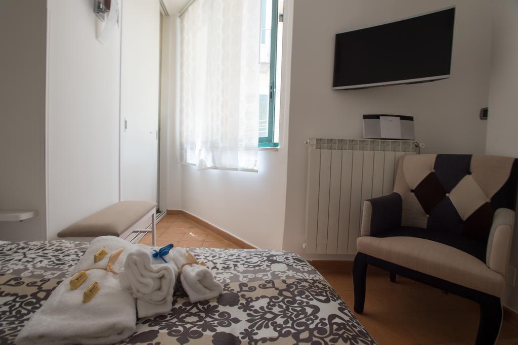 Boutique Apartment Al Duomo Σαλέρνο Εξωτερικό φωτογραφία