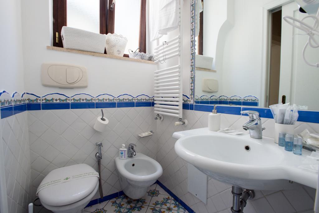 Boutique Apartment Al Duomo Σαλέρνο Εξωτερικό φωτογραφία
