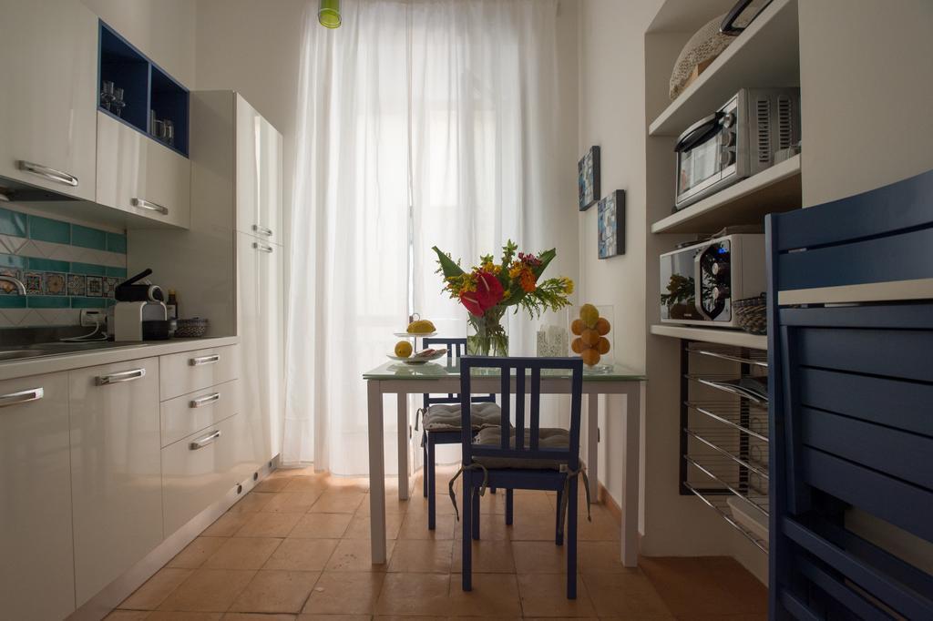 Boutique Apartment Al Duomo Σαλέρνο Εξωτερικό φωτογραφία